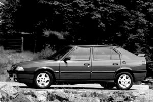 Alfa-Romeo 33  1.7i (137Hp) Hatchback