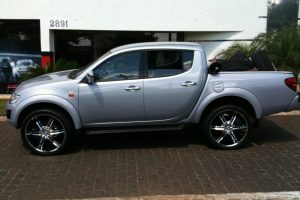 Aro 24  2.5 i HX  5 dr 121 KM SUV