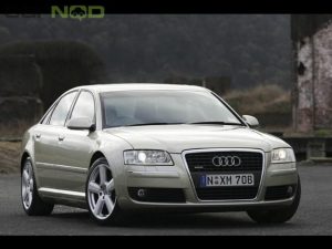 Audi A8  3.0 i V6 220 KM Sedan