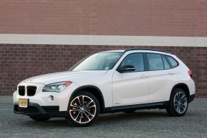 BMW X1  28i 2.0 AT (245 HP) 4WD SUV