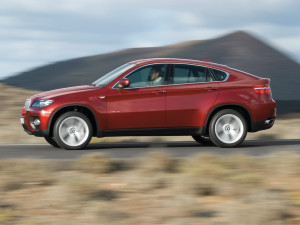 BMW X6  50i 4.4 AT (407 HP) 4WD SUV