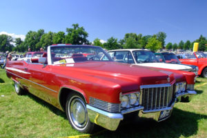 Cadillac DE-Ville  4.6 i V8 32V Concours 305 KM Sedan