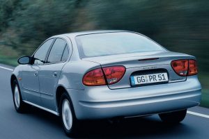 Chevrolet Alero  3.4 i V6 177 KM Sedan