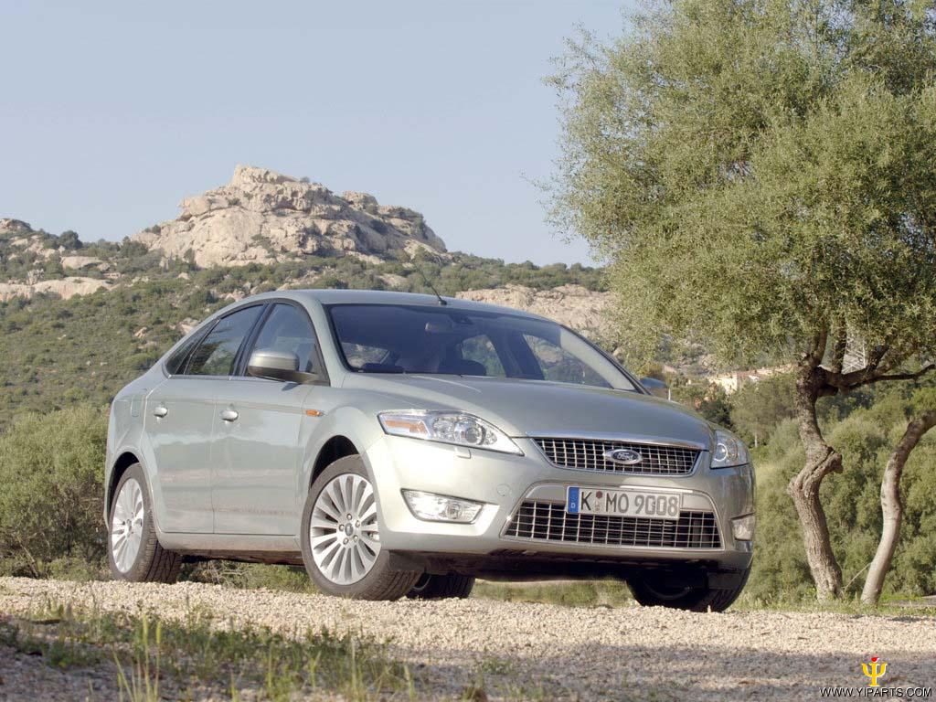 Ford Mondeo  2.5 i 20V 220 KM - dane techniczne, wymiary, spalanie i opinie