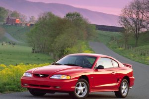 Ford Mustang  4.6 V8 32V Cobra 320 KM Coupe