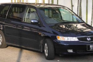 Honda Lagreat  3.5 i V6 24V 240 KM Minivan