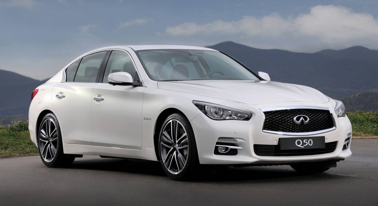 Infiniti Q50  2.0 AT (211 HP) - dane techniczne, wymiary, spalanie i opinie