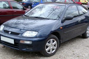 Mazda 323  1.5 i 16V 88 KM Hatchback