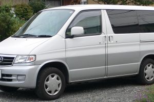 Mazda Bongo  2.5 D 120 KM Minivan