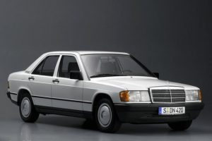 Mercedes-Benz 190  2.6 i 160 KM Sedan