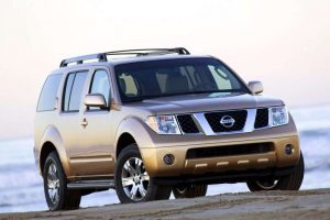 Nissan Pathfinder  2.5dCi (190Hp) –