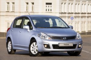 Nissan Tiida  1.6 AT (110 KM) Hatchback