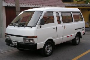 Nissan Vanette  1.8i 95KM 4WD Suv