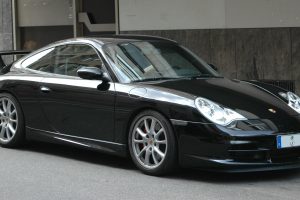 Porsche 911  3.6 Carrera 4 320 KM Coupe