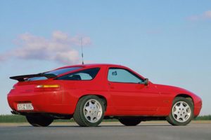 Porsche 928  S 4.9i V8 (320Hp) Coupe