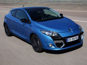 Renault Megane  1.6d MT (130 HP) Hatchback