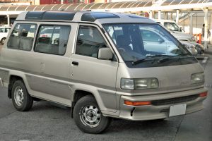 Toyota Lite-Ace  2.0 i 97 KM Suv