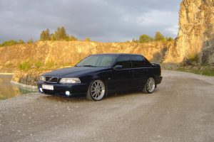 Volvo S70  2.4 i 20V 170 KM Sedan