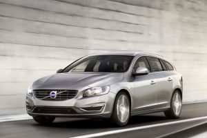 Volvo V60  2.0 MT (190 HP) Suv